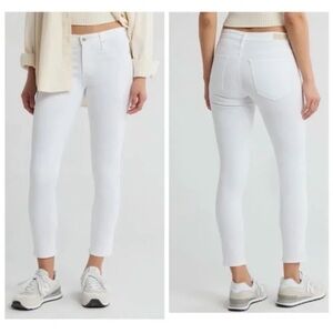 AG ADRIANO GOLDSCHMIED ‘THE ABBEY’ ANKLE PETITE SKINNY JEANS IN WHITE